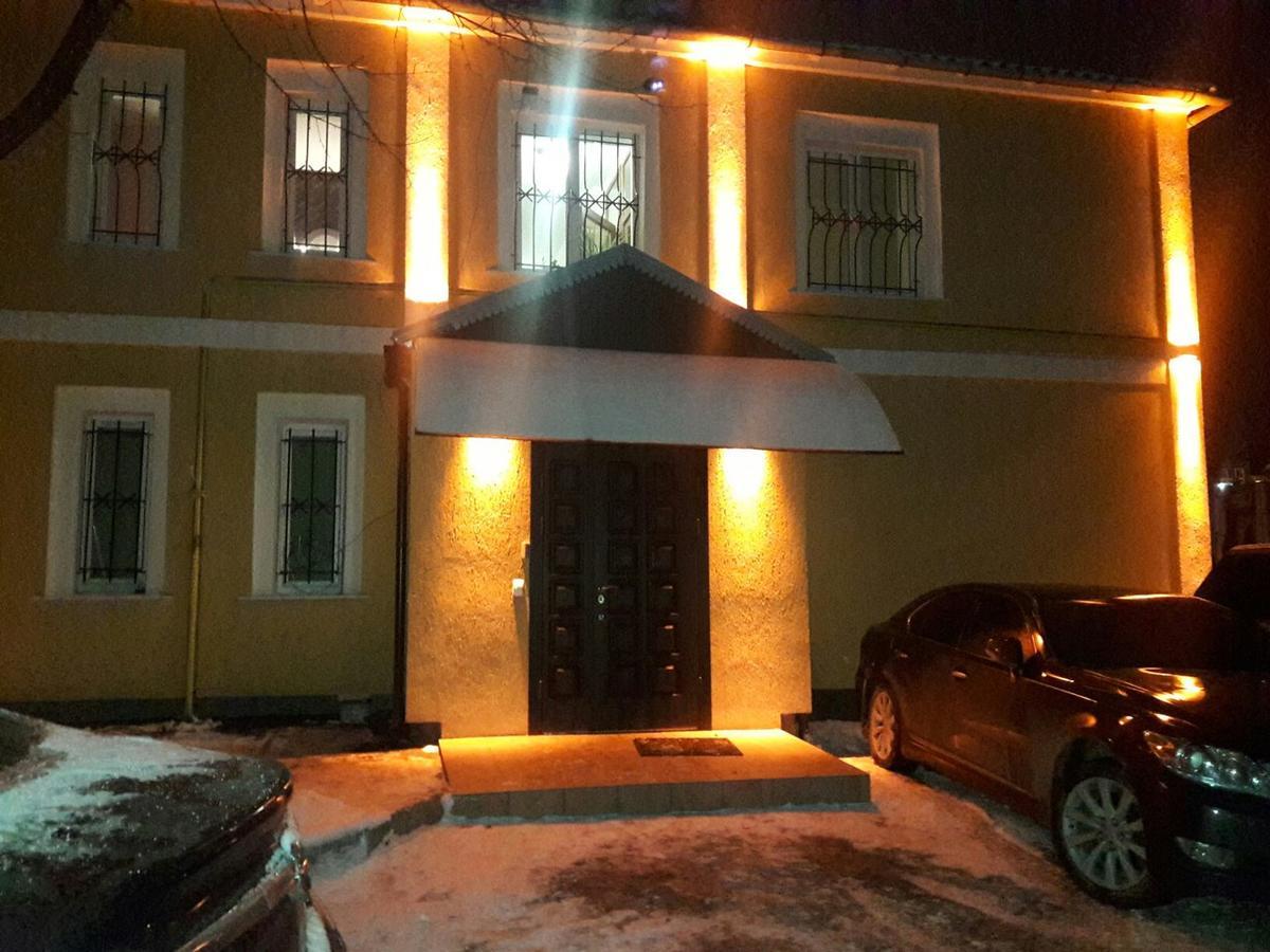 Skarbek'S Lviv Exterior foto